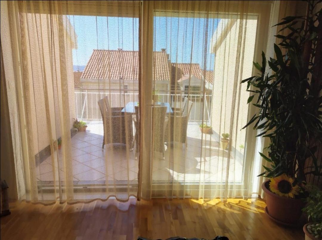 Apartman Andela Подгора Екстериор снимка