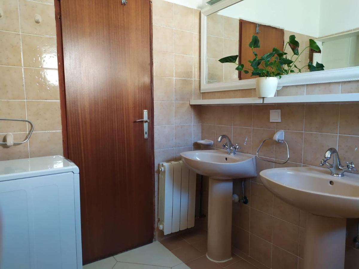 Apartman Andela Подгора Екстериор снимка
