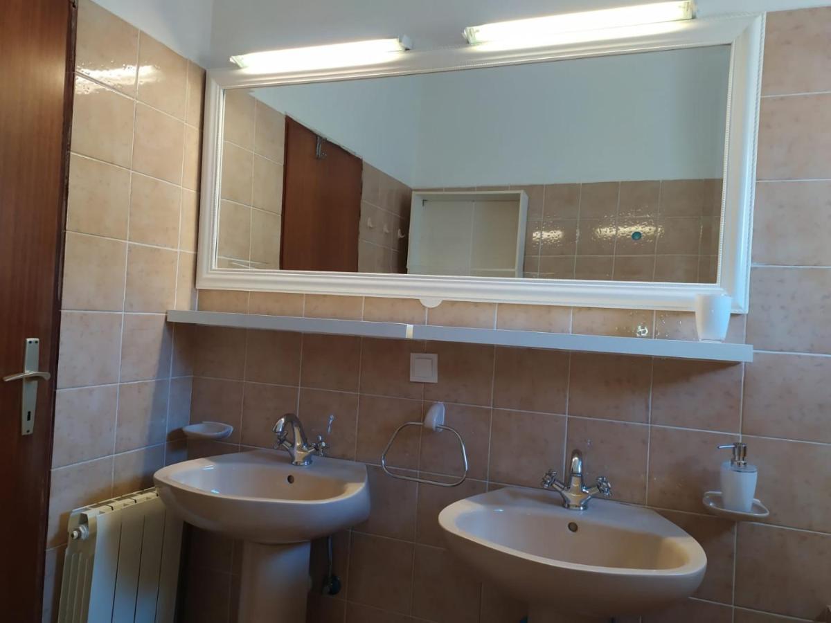 Apartman Andela Подгора Екстериор снимка