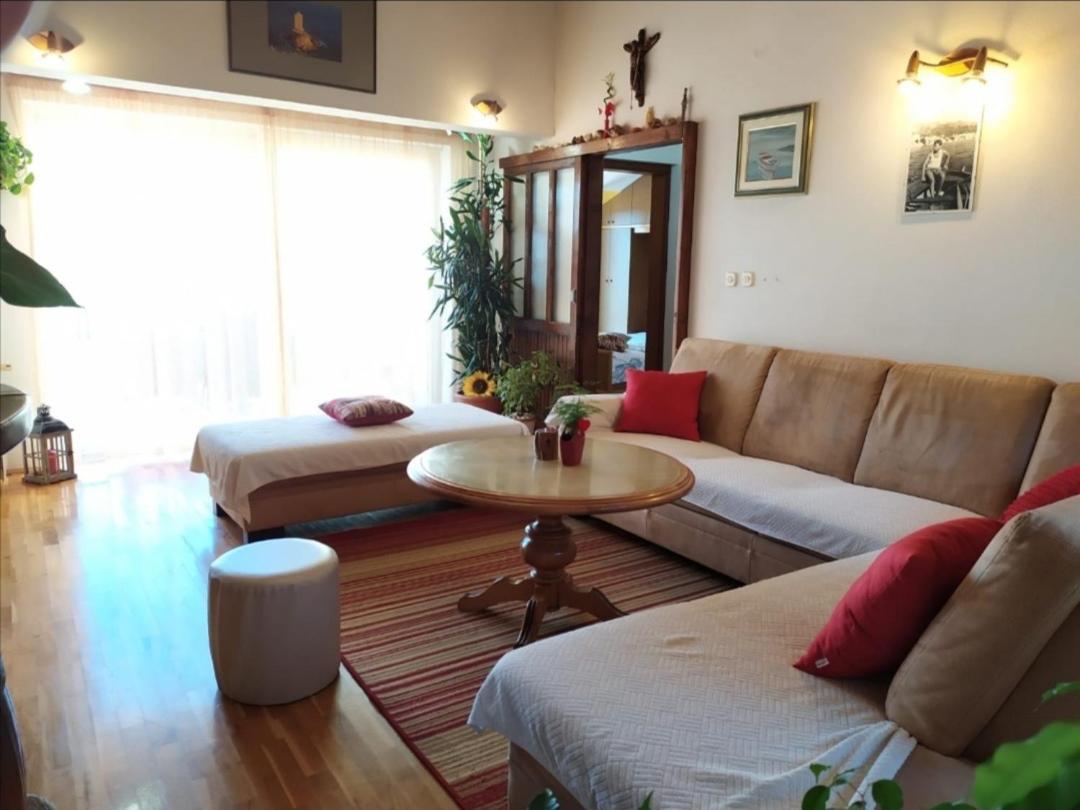 Apartman Andela Подгора Екстериор снимка